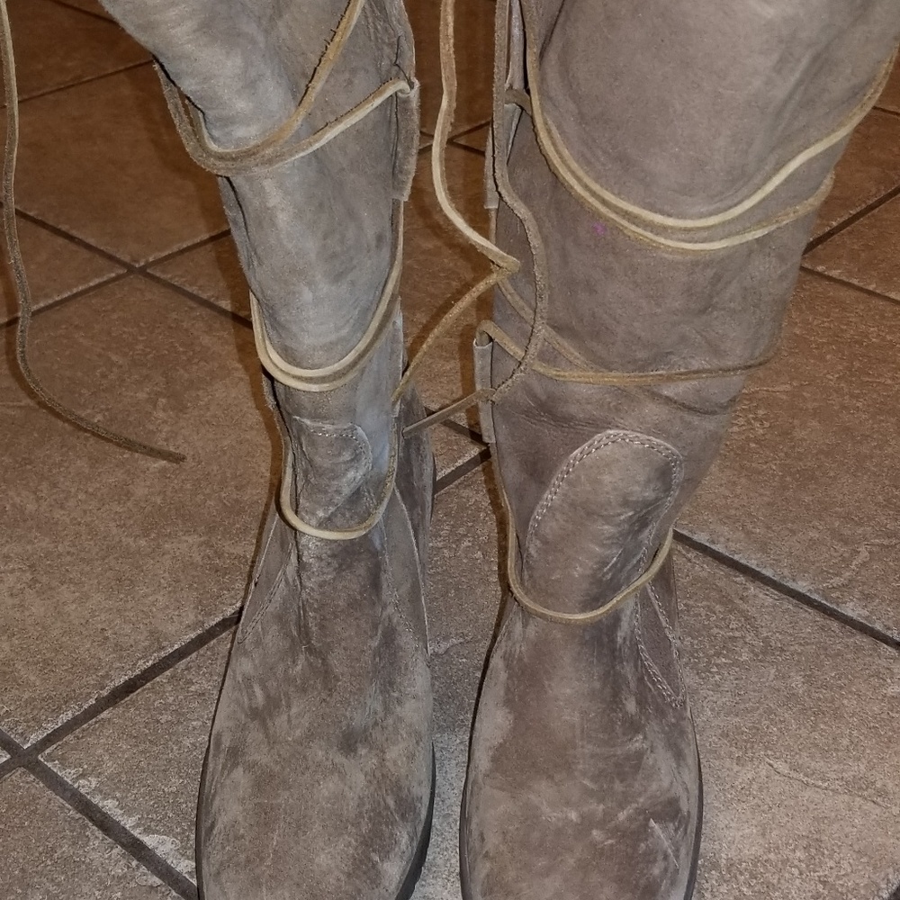 Ugg wedge boots